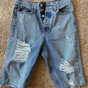 Urban outfitters Jean shorts size 28